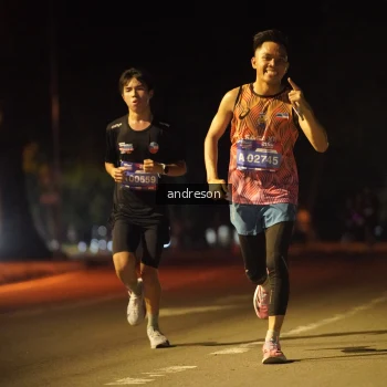 Runner Photo 3732941