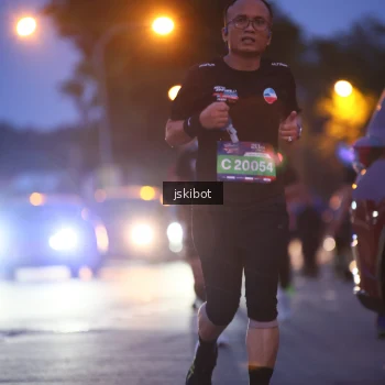 Runner Photo 3732995