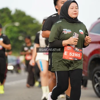 Runner Photo 3732997