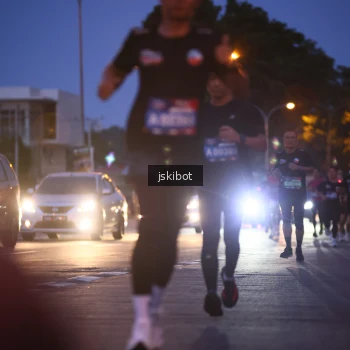 Runner Photo 3733006