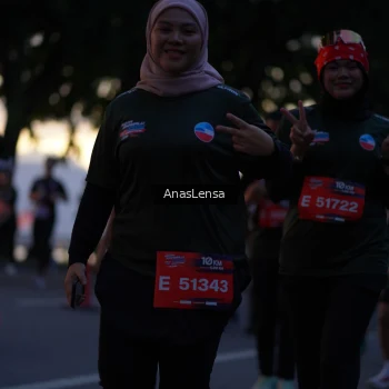 Runner Photo 3733012