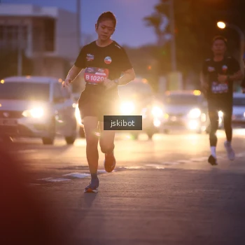 Runner Photo 3733027