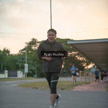 Runner Photo 3733032