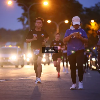 Runner Photo 3733058