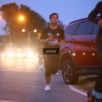 Runner Photo 3733059