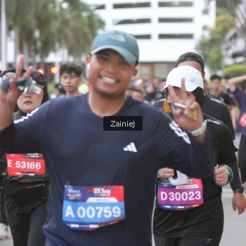 Runner Photo 3733061