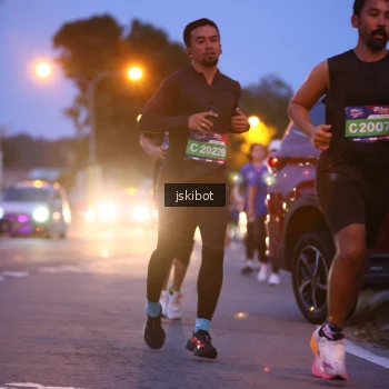 Runner Photo 3733067