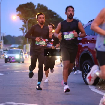 Runner Photo 3733073