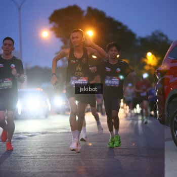 Runner Photo 3733123