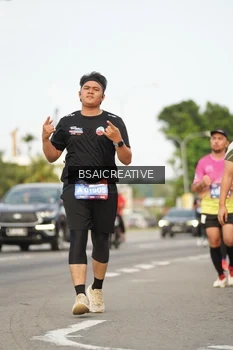 Runner Photo 3733143