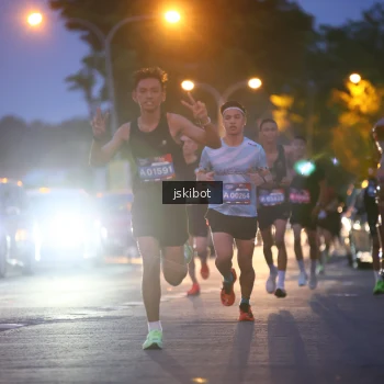 Runner Photo 3733175