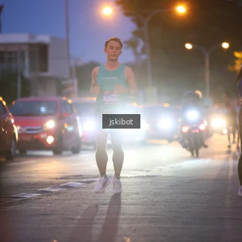Runner Photo 3733197