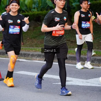 Runner Photo 3733221