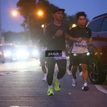 Runner Photo 3733230