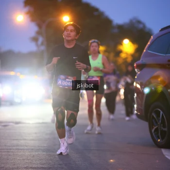 Runner Photo 3733232