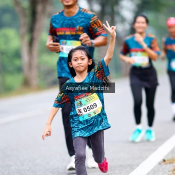 Runner Photo 3733250