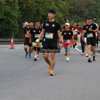 Runner Photo 3733260