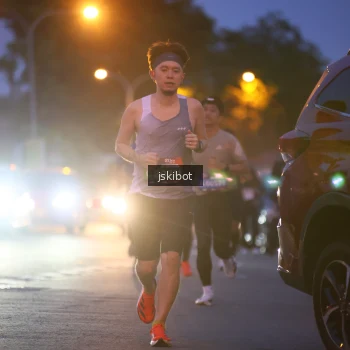 Runner Photo 3733286