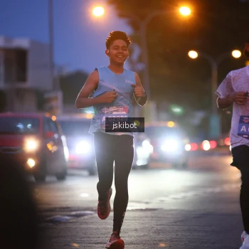 Runner Photo 3733306
