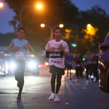Runner Photo 3733307