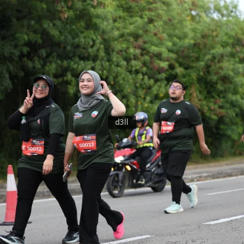 Runner Photo 3733313