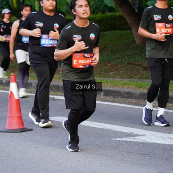 Runner Photo 3733351