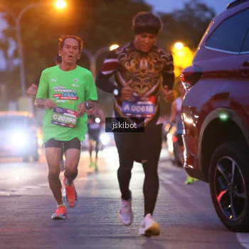 Runner Photo 3733360