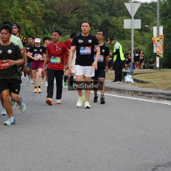 Runner Photo 3733370