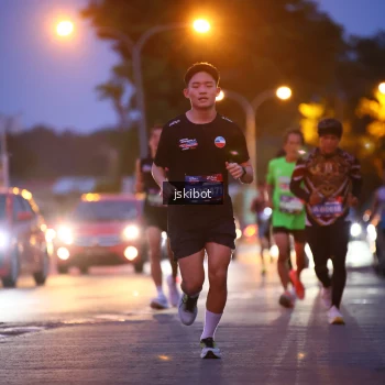 Runner Photo 3733372