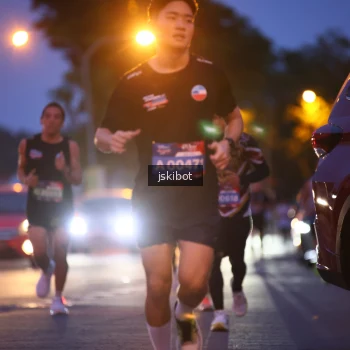 Runner Photo 3733377