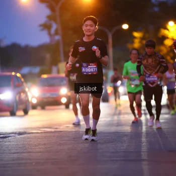 Runner Photo 3733389