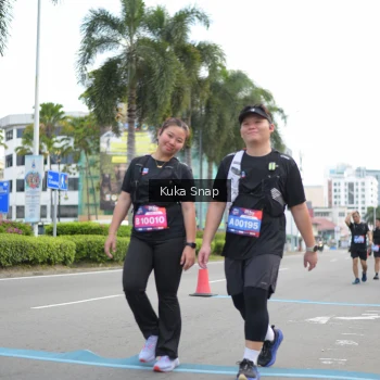 Runner Photo 3733393