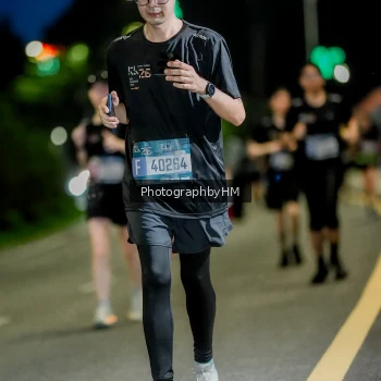 Runner Photo 3733434