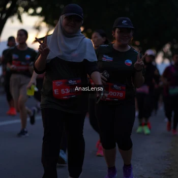 Runner Photo 3733443