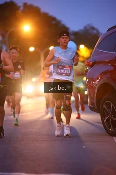 Runner Photo 3733448