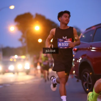 Runner Photo 3733459