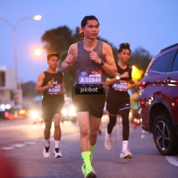 Runner Photo 3733469