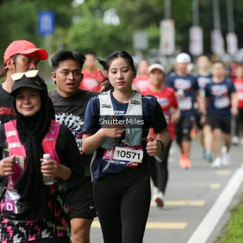 Runner Photo 37335