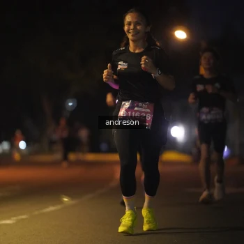 Runner Photo 3733532