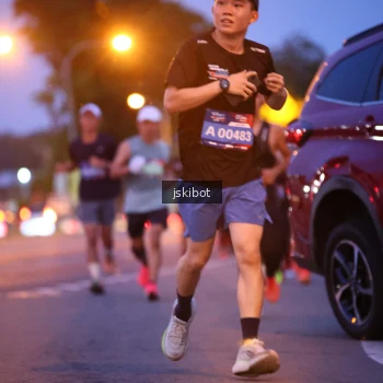 Runner Photo 3733568
