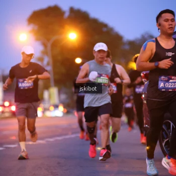 Runner Photo 3733579