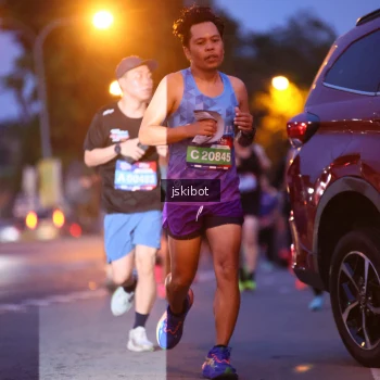 Runner Photo 3733587