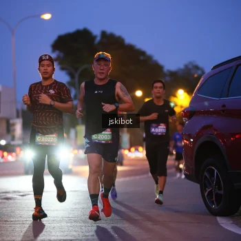 Runner Photo 3733650