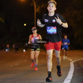 Runner Photo 3733686