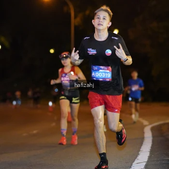 Runner Photo 3733698
