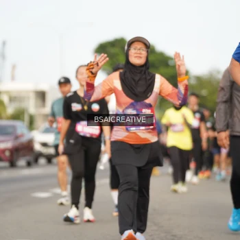 Runner Photo 3733702