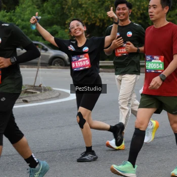 Runner Photo 3733713