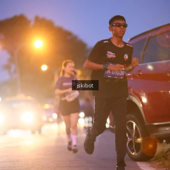 Runner Photo 3733729