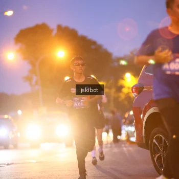 Runner Photo 3733736