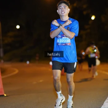 Runner Photo 3733772